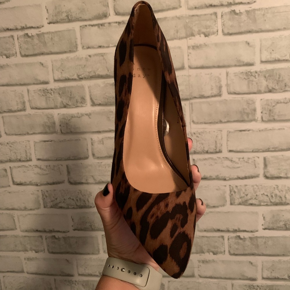 Animal print pumps